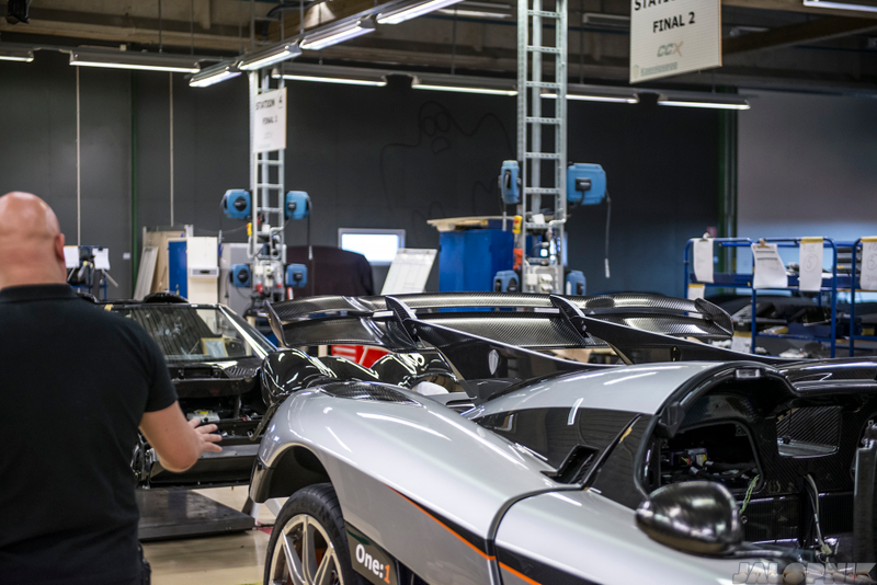 Illustration for article titled This Is The Final Build Process Of The Amazing Koenigsegg One:1